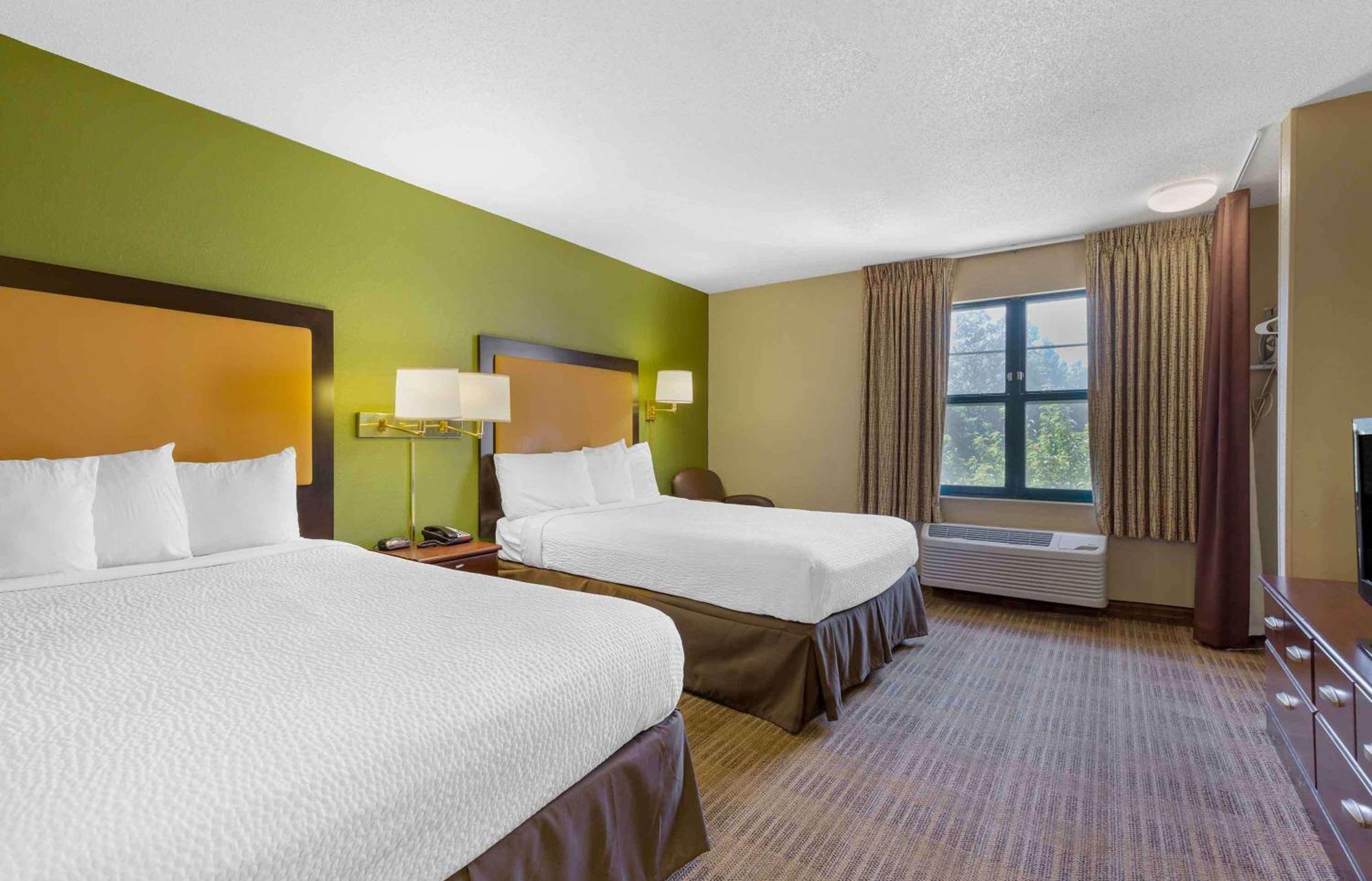 Extended Stay America Suites - Orange County - Лейк-Форест Экстерьер фото