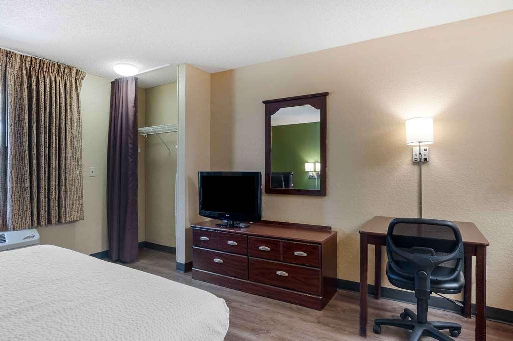 Extended Stay America Suites - Orange County - Лейк-Форест Номер фото